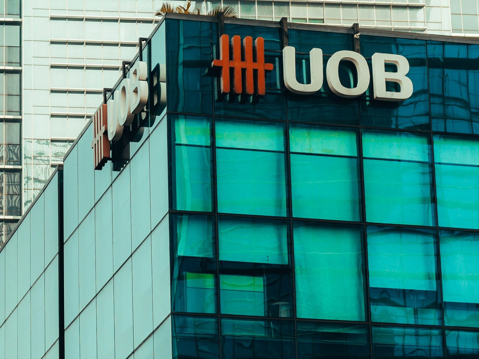 Why Singapore’s Three Banks Face No Real Competitive Threat