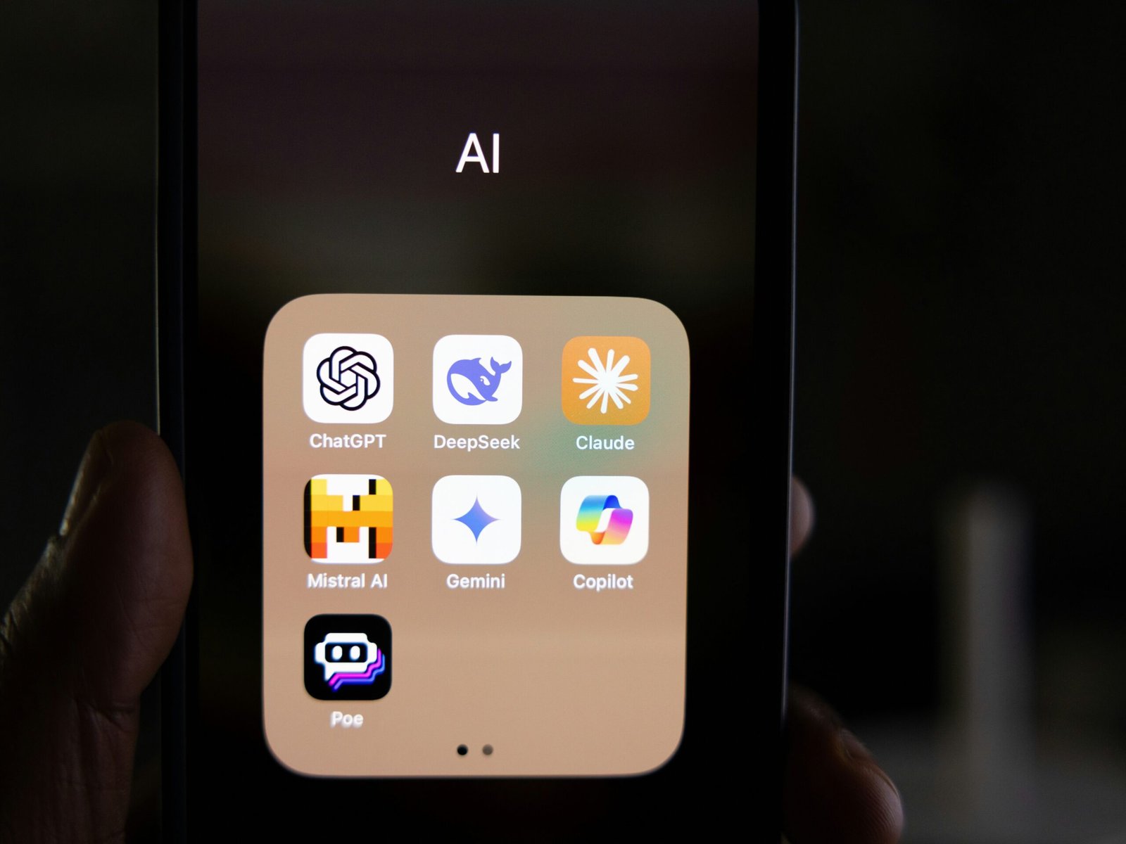 Why Claude Wins More Asian Enterprise Pilots Than ChatGPT